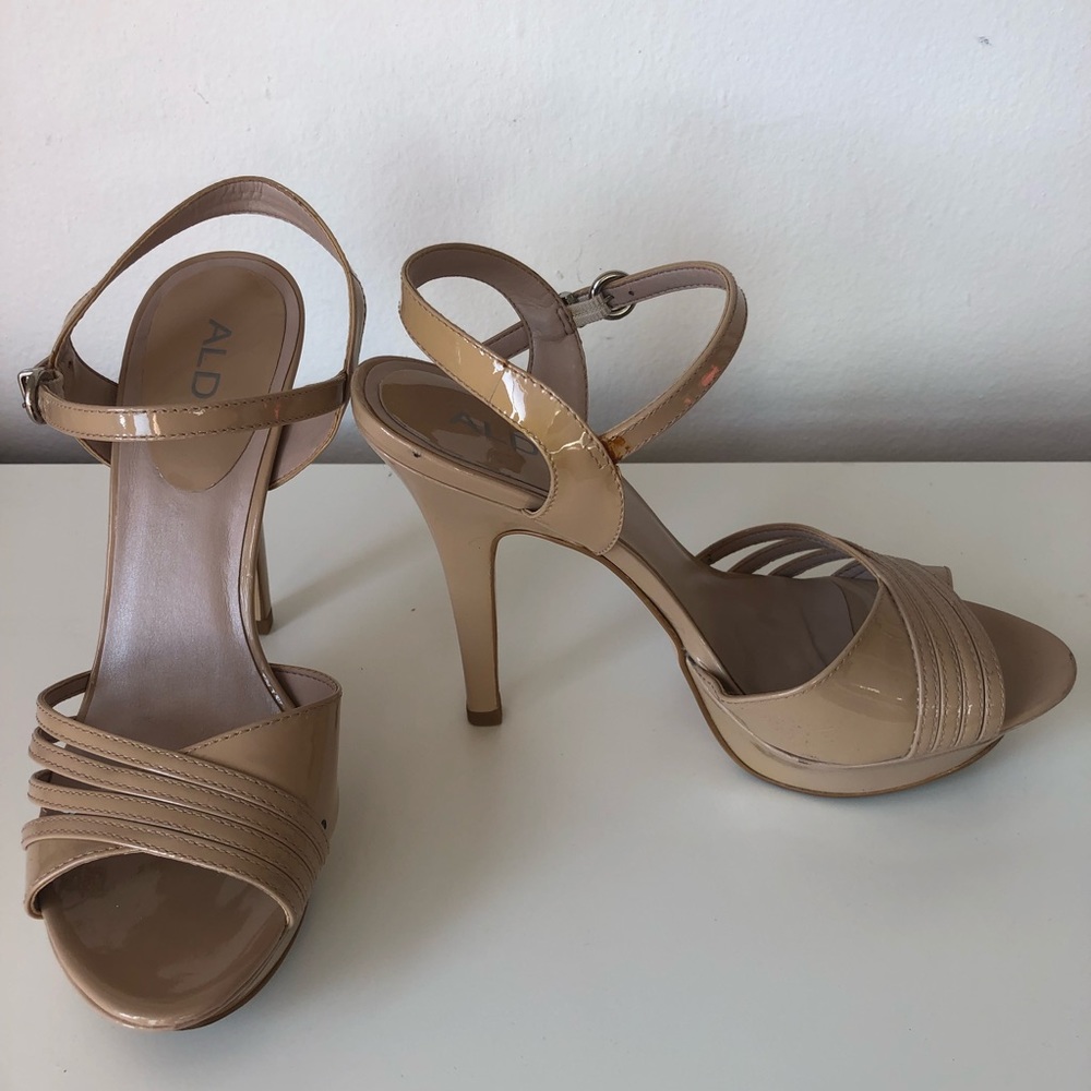 Fabulous strapped nude heels by Aldo